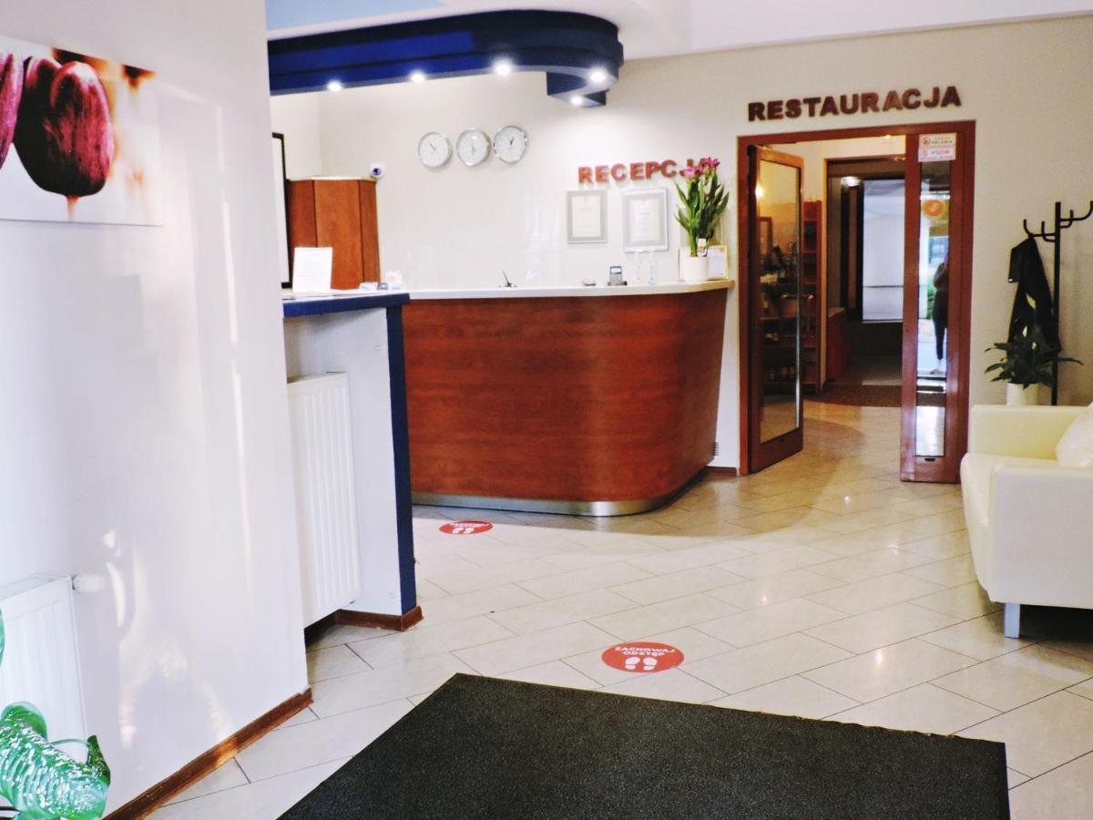Hotel Vistula Красков Екстериор снимка