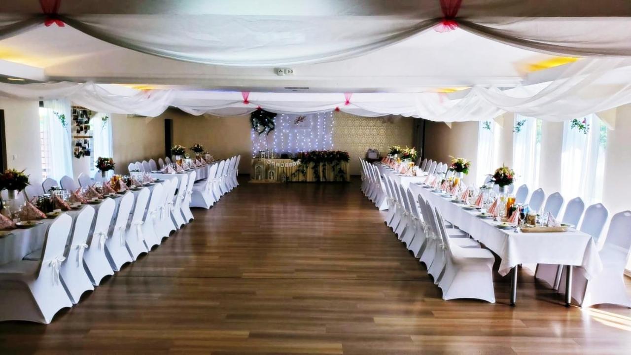 Hotel Vistula Красков Екстериор снимка