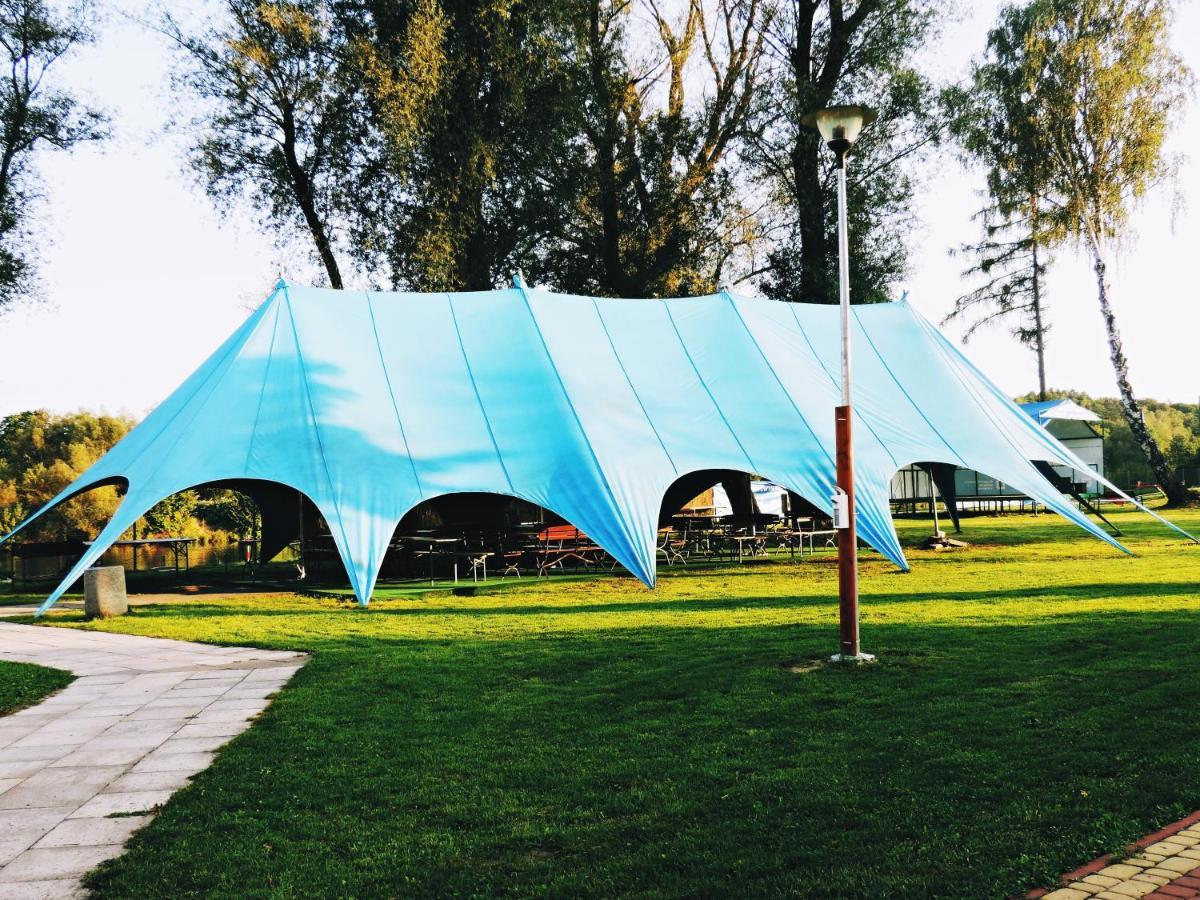 Hotel Vistula Красков Екстериор снимка