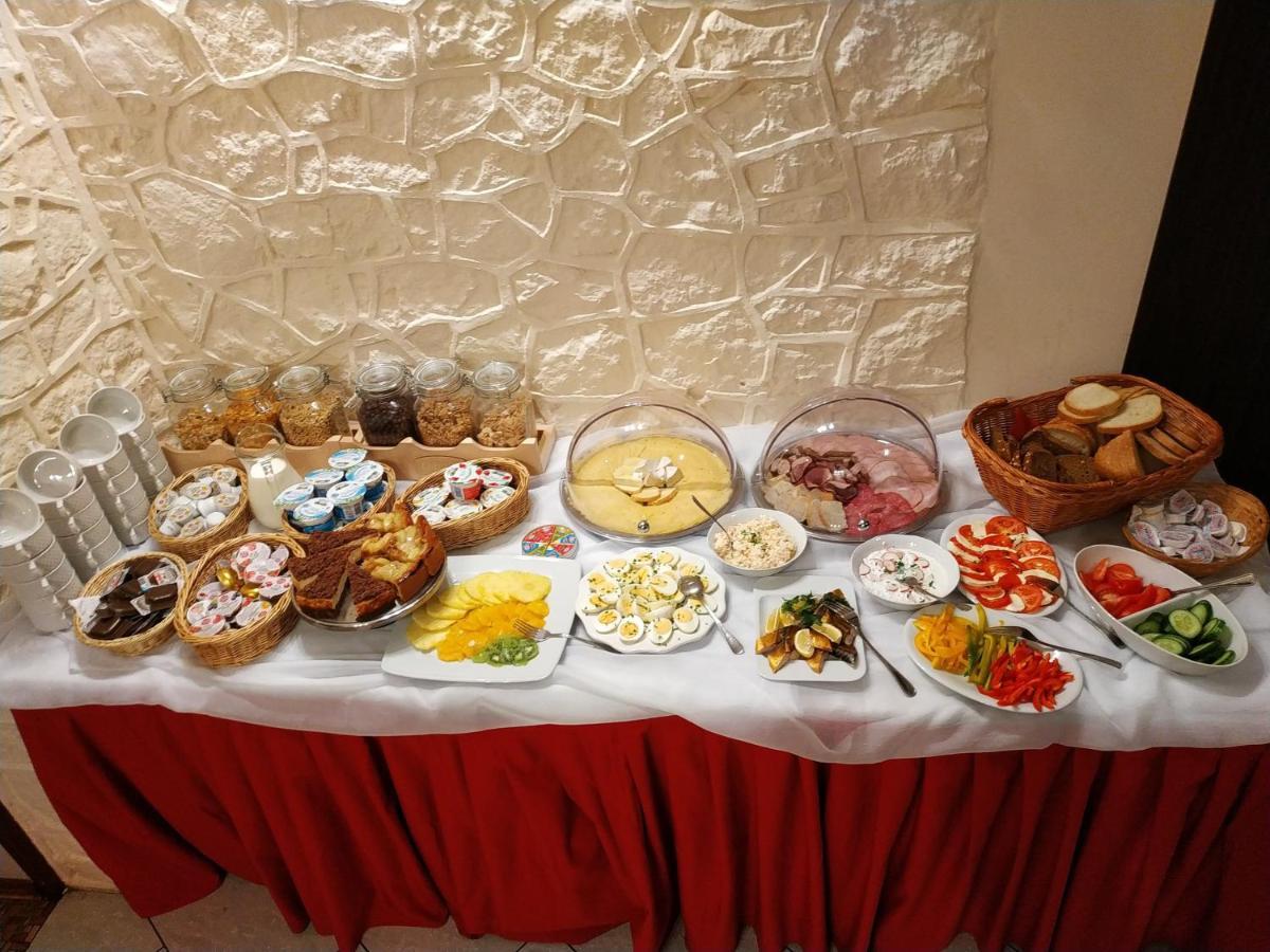Hotel Vistula Красков Екстериор снимка