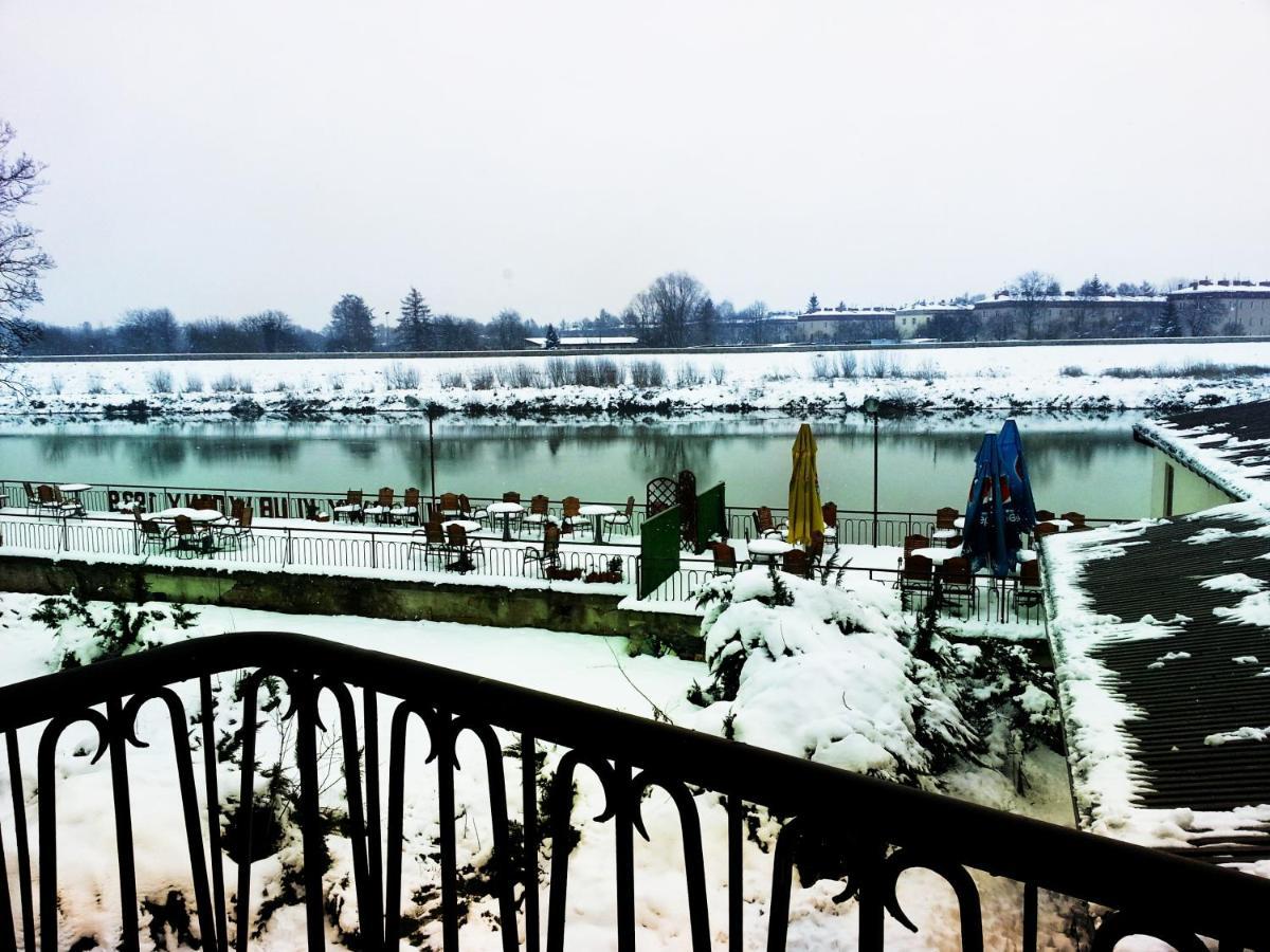 Hotel Vistula Красков Екстериор снимка